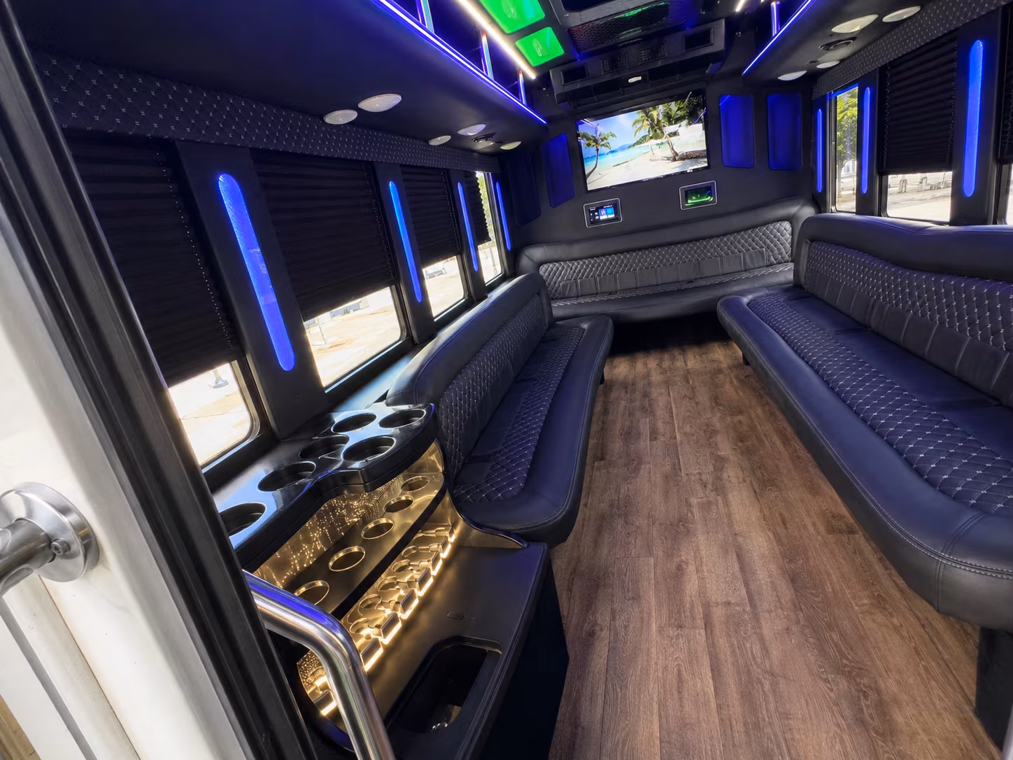 bachelorette party and birthday buses in newport news