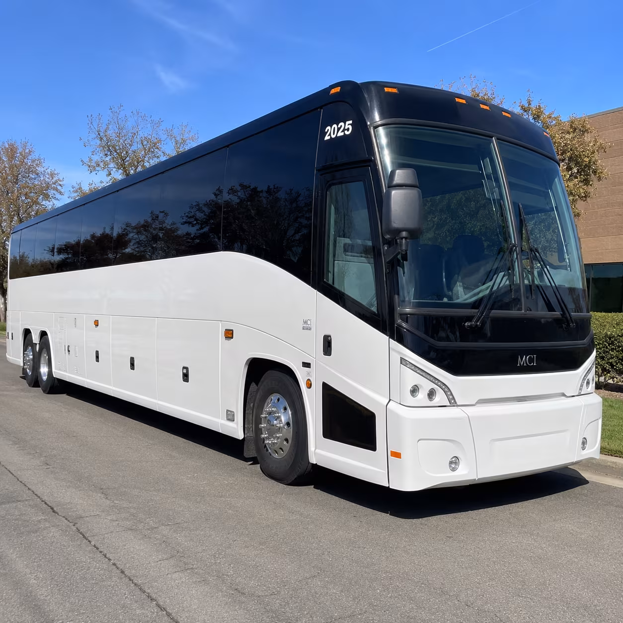 charter bus rentals for newport news bachelor weekends on the water