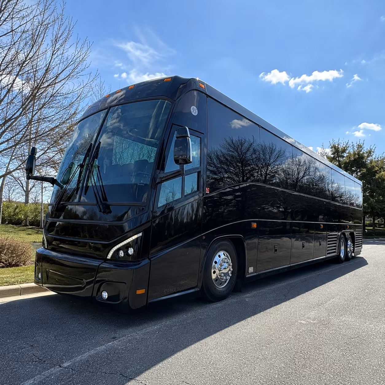 find and book transportation for your next prom 5