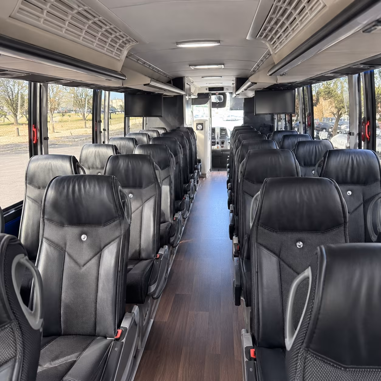 long distance charter buses to washington commanders and nationals games