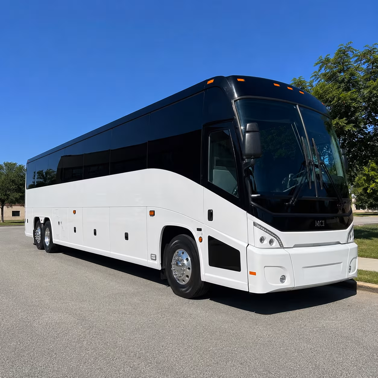 newport news 40 passenger charter bus