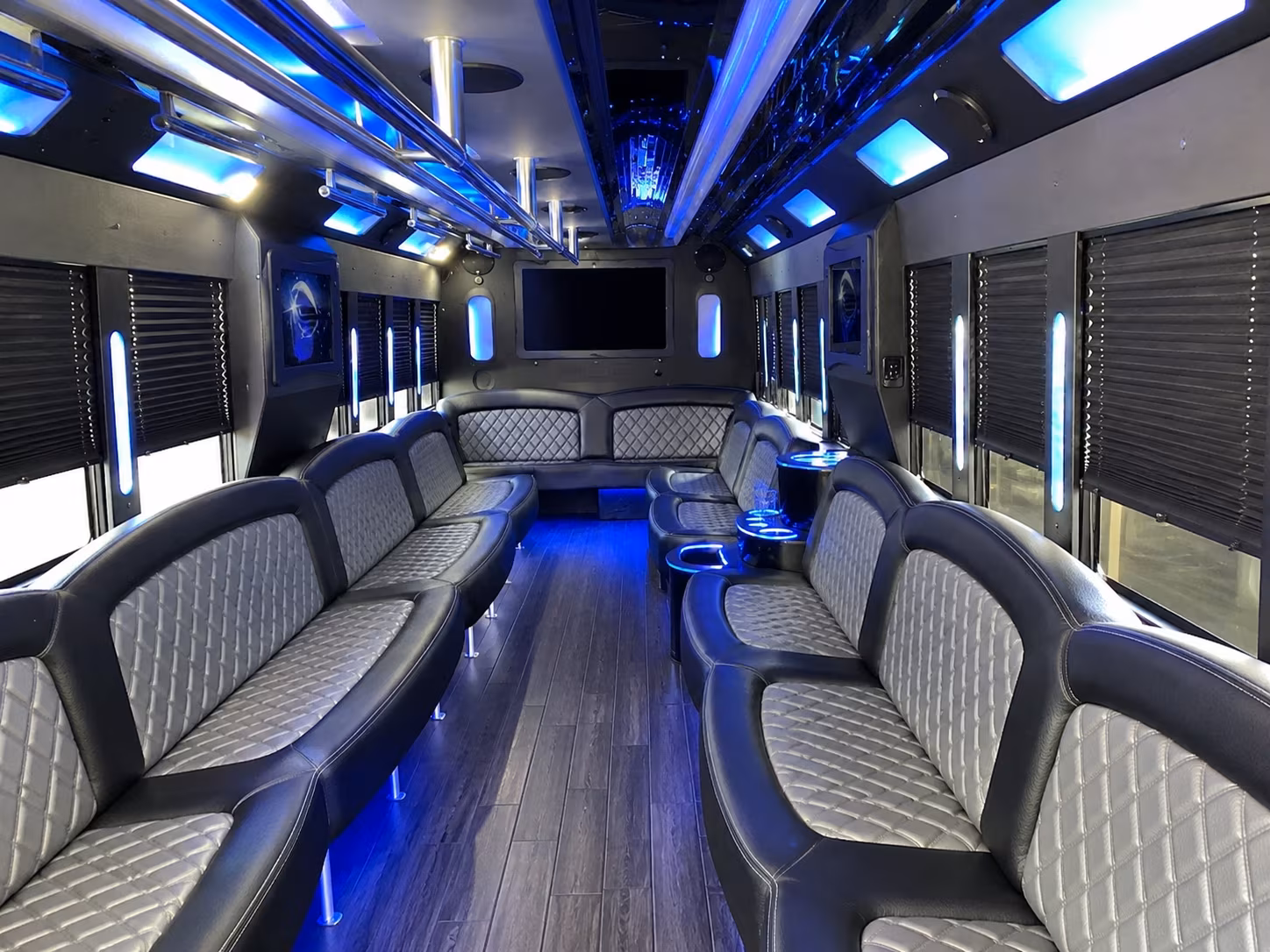 newport news convention bus rentals for military and government conference groups