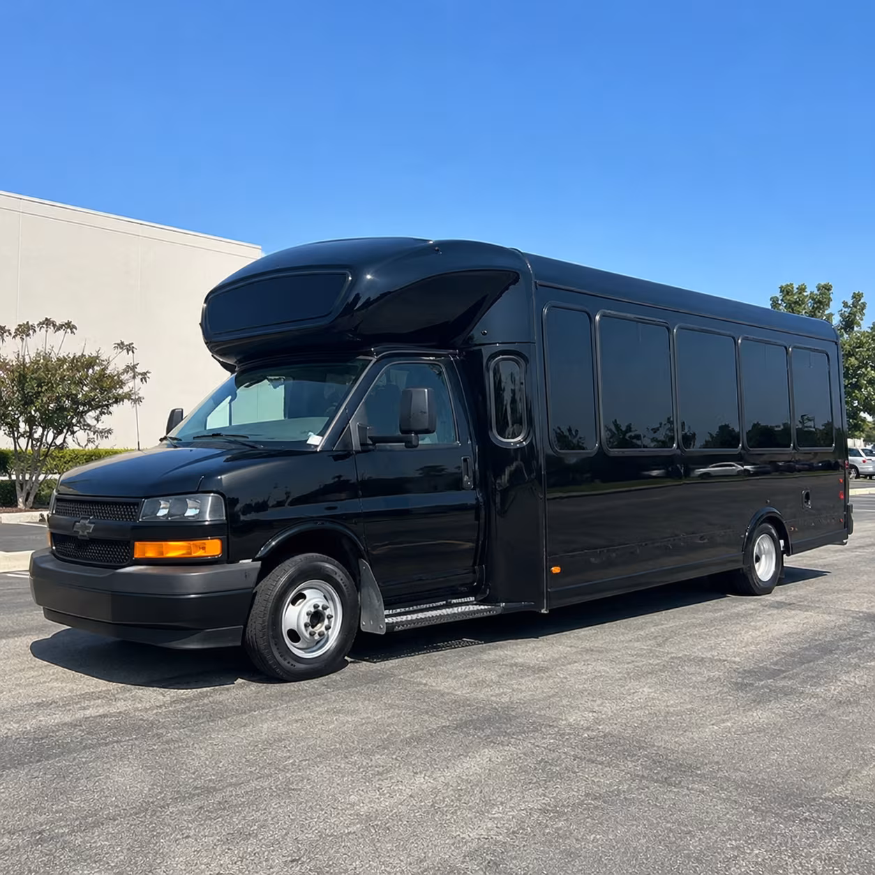newport news night town party bus rental