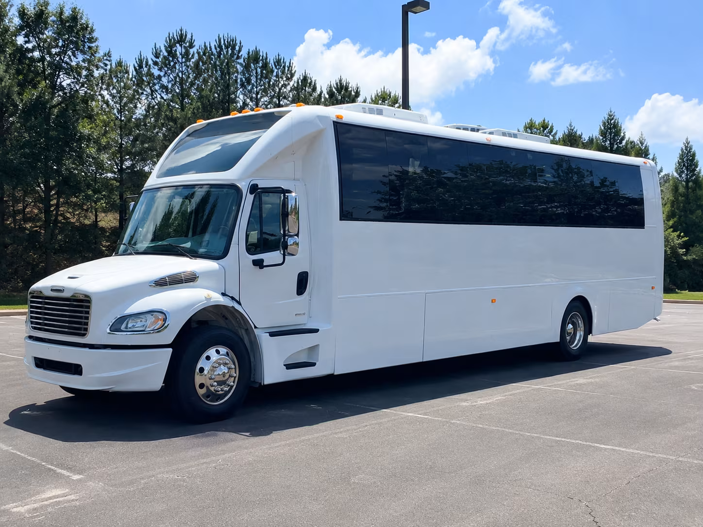 newport news wine tour party bus rental