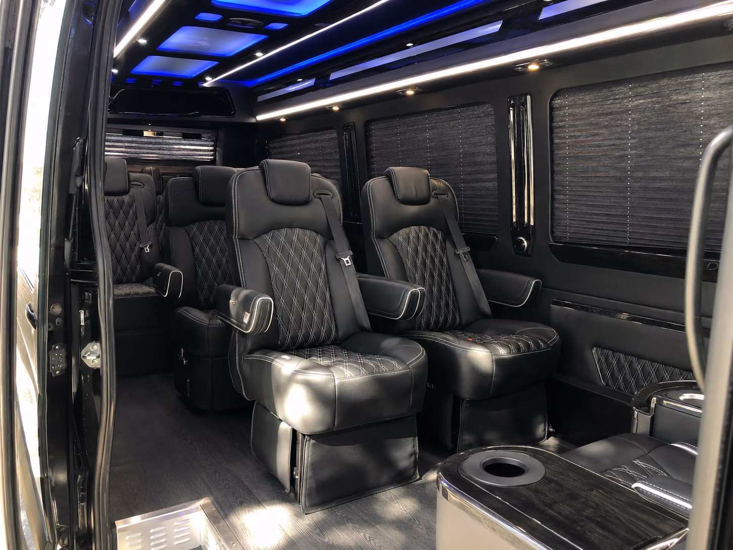 sprinter vans and minibuses for hampton roads away game road trips
